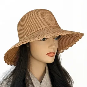 214 Pretty straw travel hat with scalloped edge, wide brim, three colours