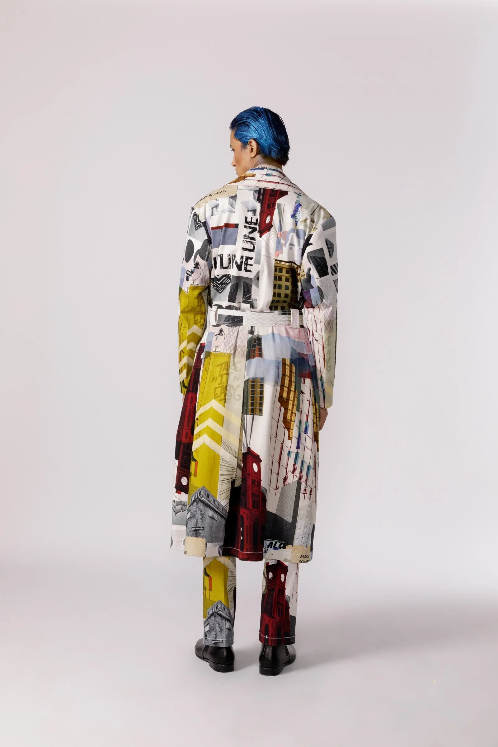 Bauhaus mosaic printed trench