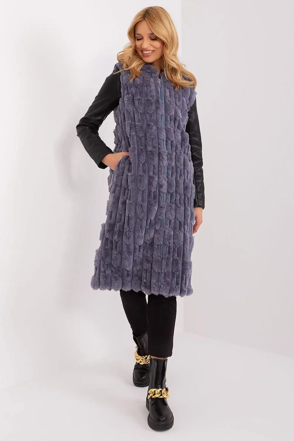 Chic Faux Fur Vest for Women - The Ultimate Winter Essential