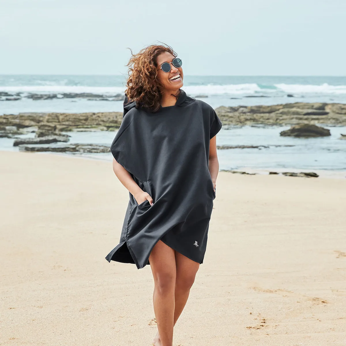 Dock & Bay Poncho Adults - Fuji Black - Outlet