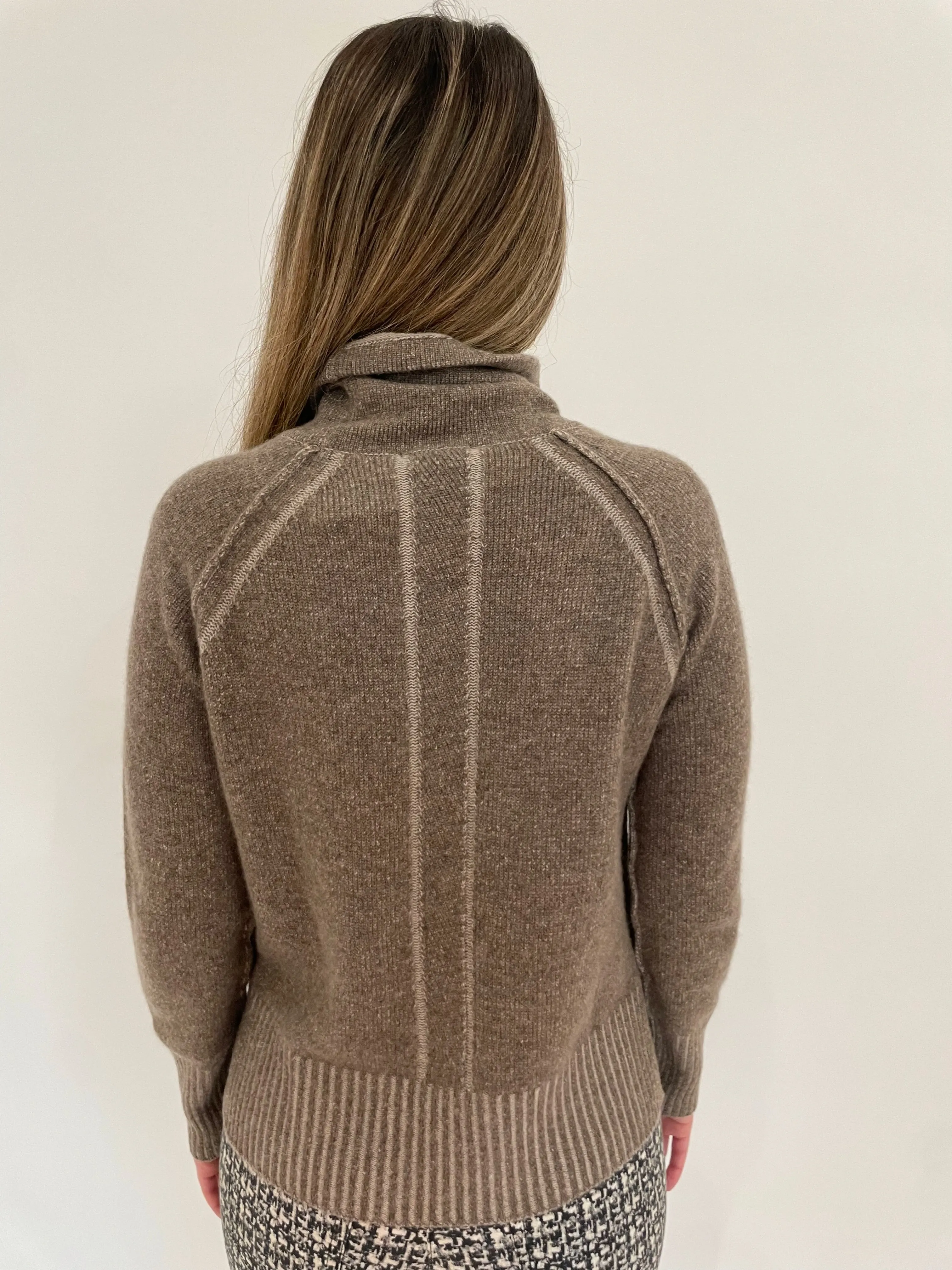 Enchanted Cashmere Turtleneck Sweater With String - Bark