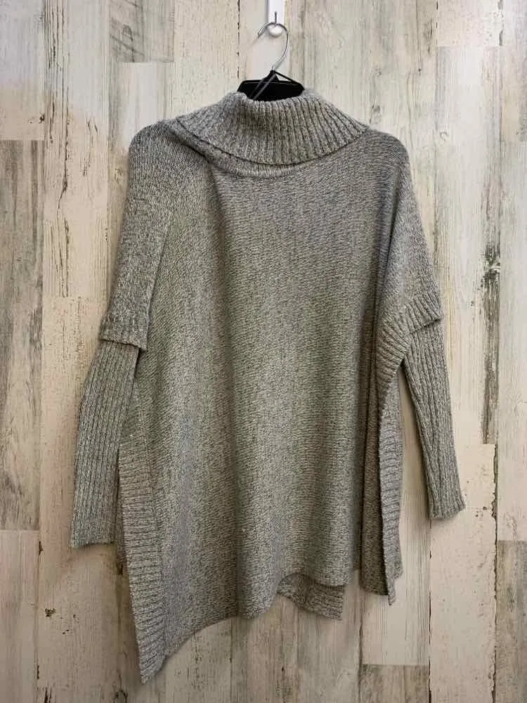 LOVE BY DESIGN Tops Size XS Gray MARLED PONCHO Sweater