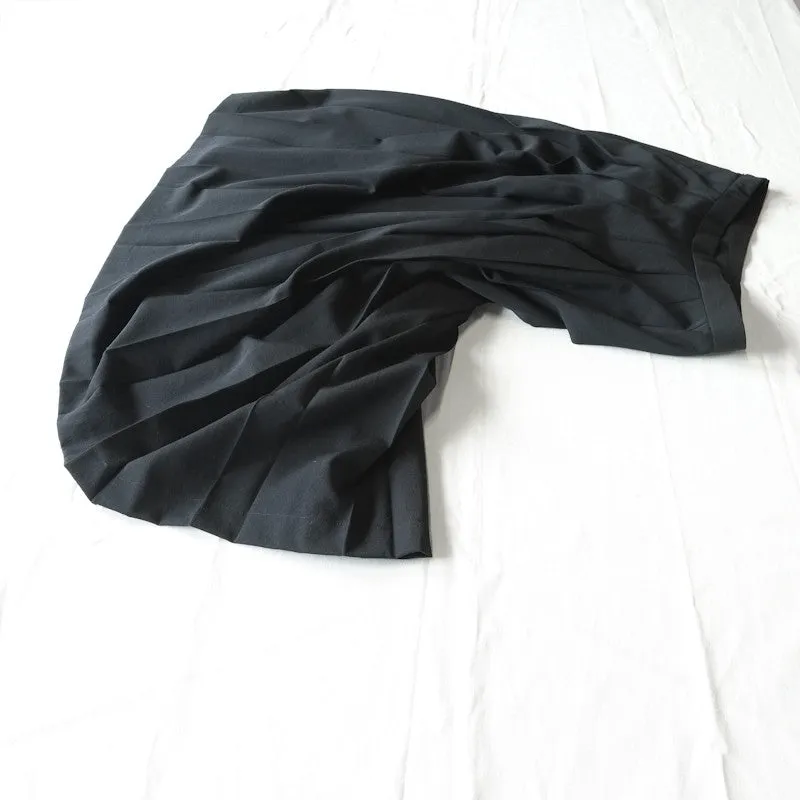 pleated long skirt