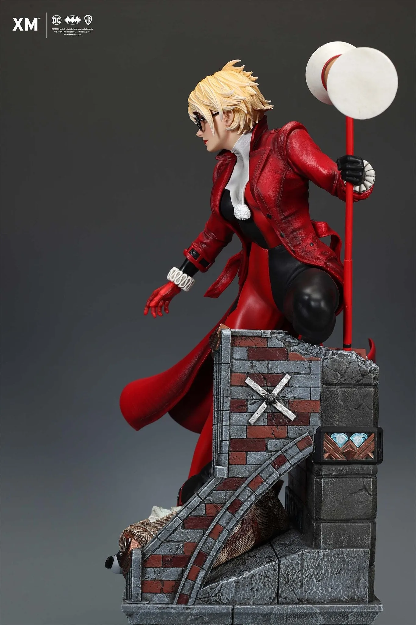 [Pre-Order] XM Studios - Harley Quinn (Batman: White Knight) - Regular Version 1/4 Scale