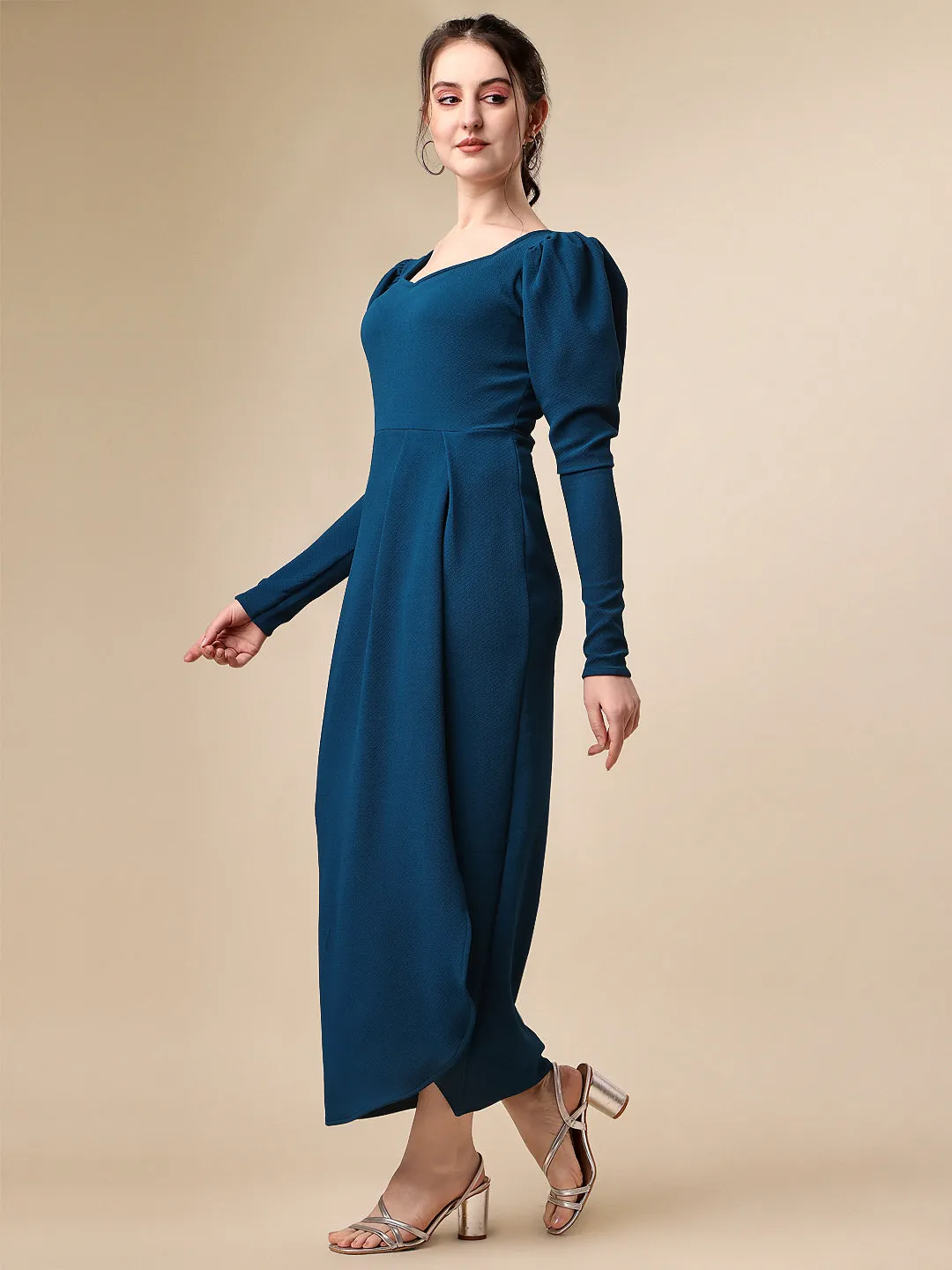 Solid Maxi Dress with Sweetheart Neck